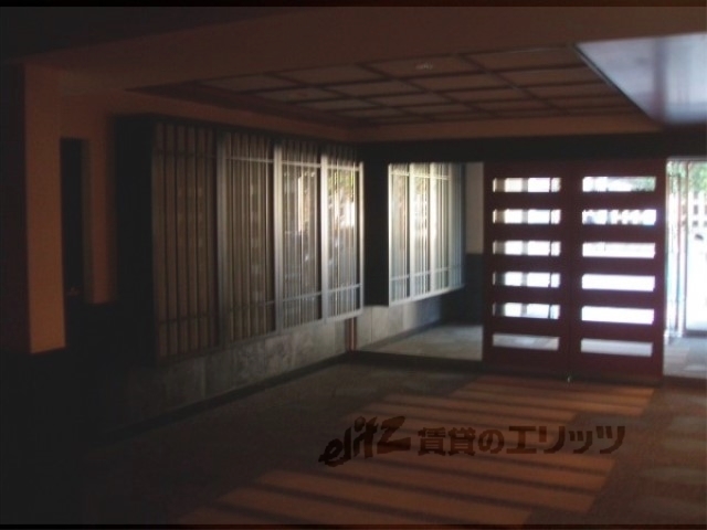 ロビー　ロビー