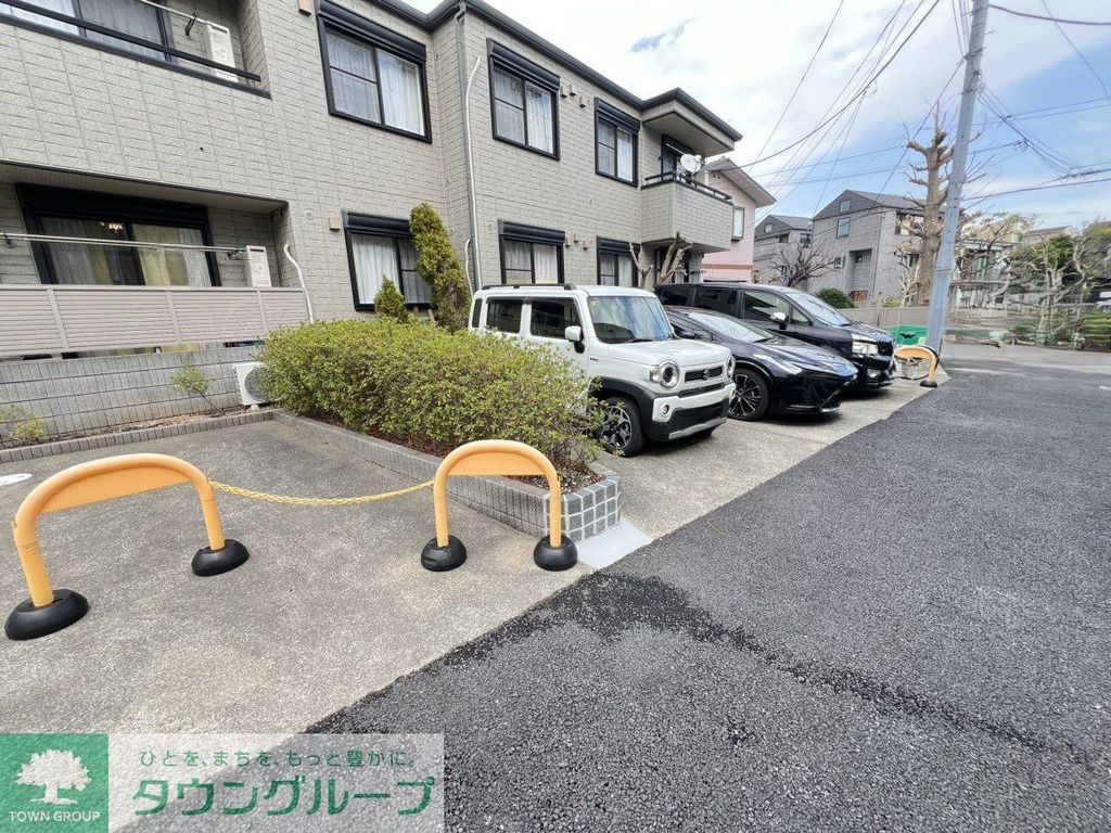 駐車場　駐車場