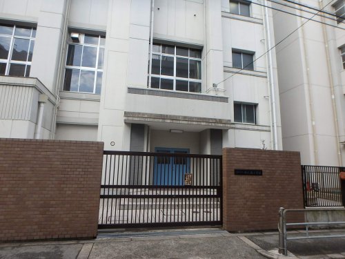 小学校　大阪市立西天満小学校（小学校）まで261m