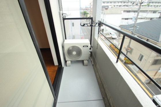 バルコニー　※別部屋の写真です