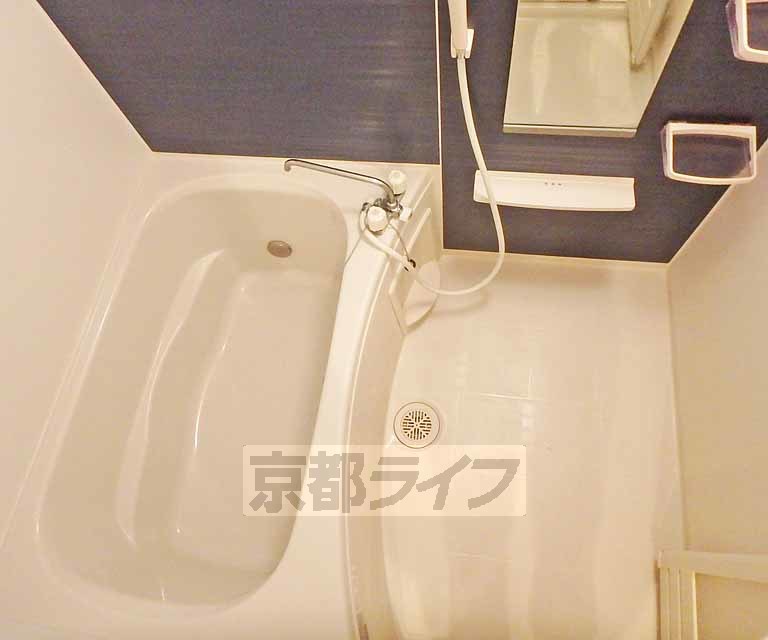 バス・シャワールーム　一日の疲れを癒すバスルーム