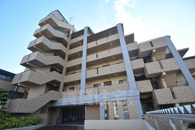 建物外観　オンライン内覧・現地案内も可能です