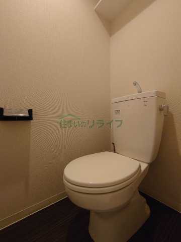 トイレ　別部屋引用