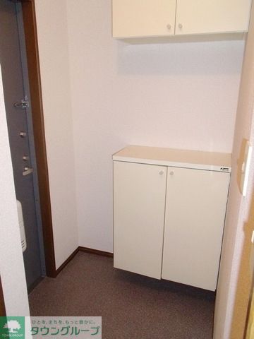 玄関　下駄箱付き玄関です