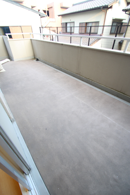 バルコニー　※他部屋の画像です