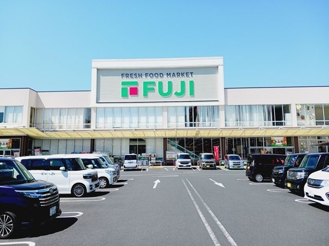 スーパー　フジ宇和島店様（スーパー）まで1500m