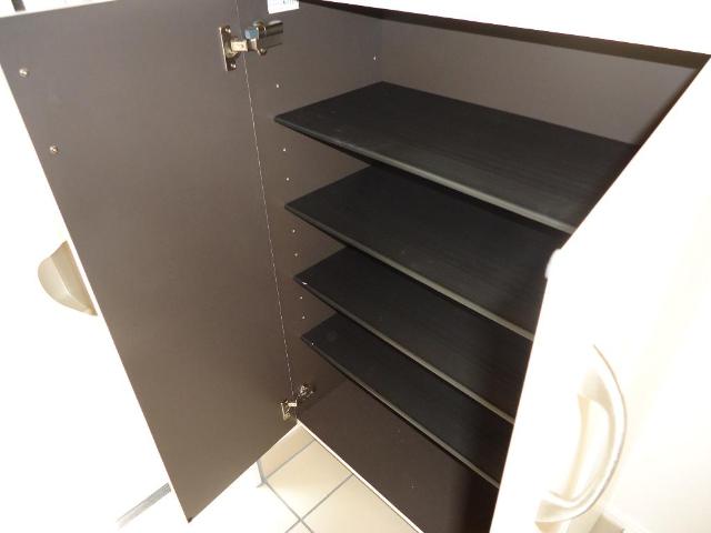 収納　下駄箱（イメージ）