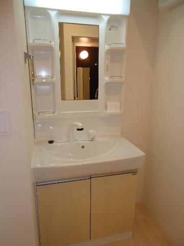 洗面設備　洗髪洗面化粧台（イメージ）