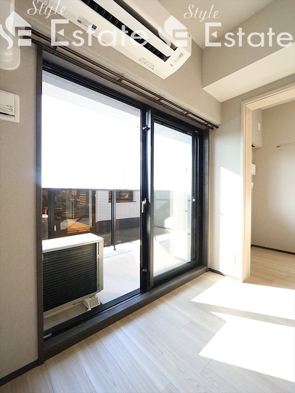 バルコニー　同仕様内装