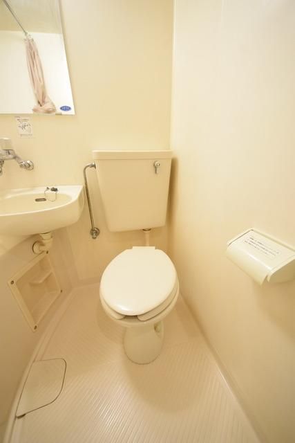 トイレ　トイレ