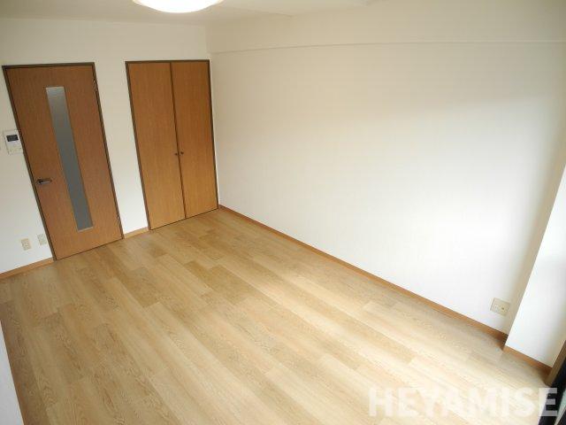 その他部屋・スペース　※反転間取りの別のお部屋の写真です※