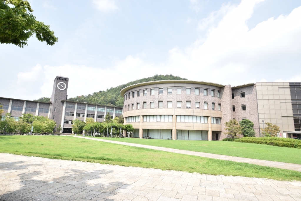 大学・短大　立命館大学 衣笠キャンパス（大学・短大）まで996m