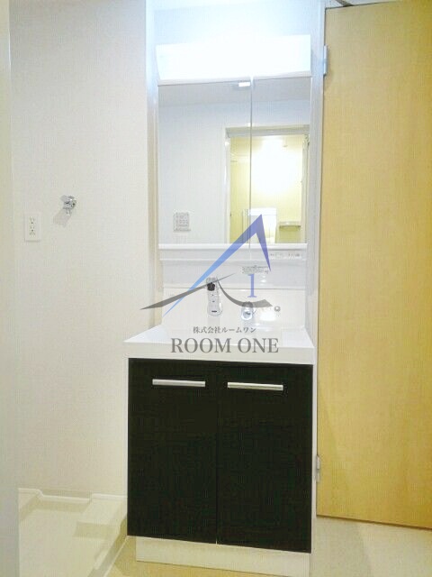 洗面設備　洗面台です。