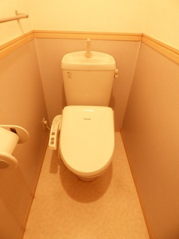 トイレ　※写真は他号室です