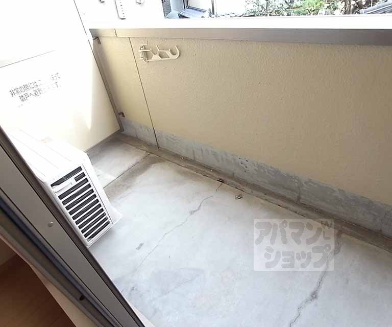 バルコニー　バルコニースペース