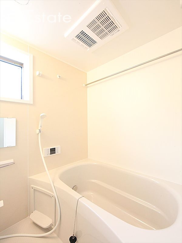 バス・シャワールーム　バスルーム