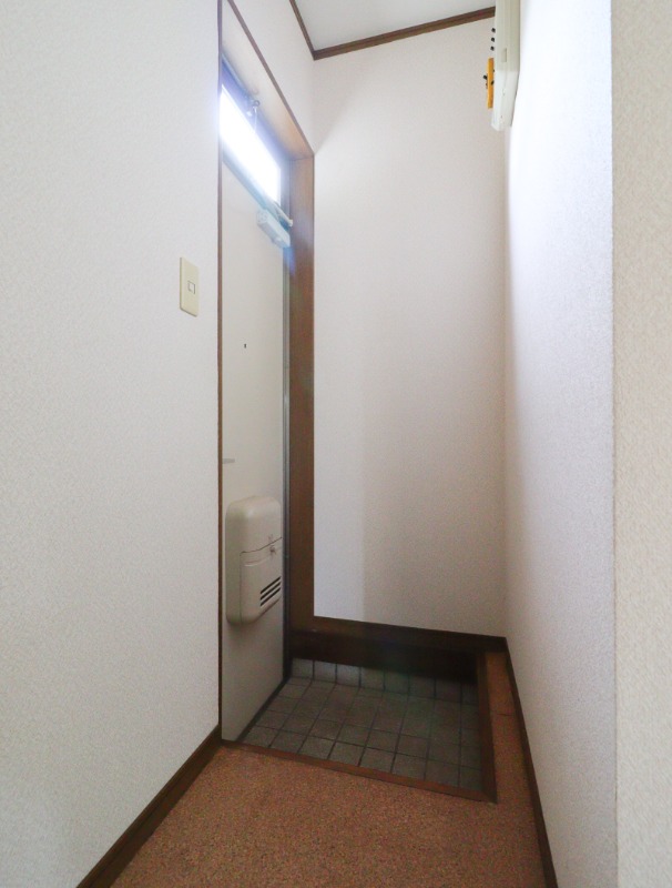 玄関　図面と現状に相違がある場合には現状を優先