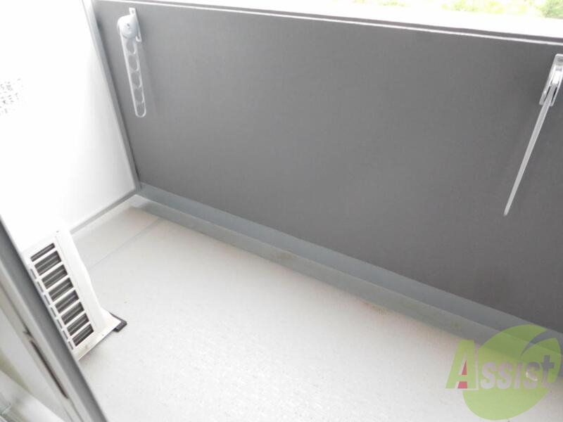 バルコニー　バルコニー日当たり良好です。洗濯物乾きやすいです。