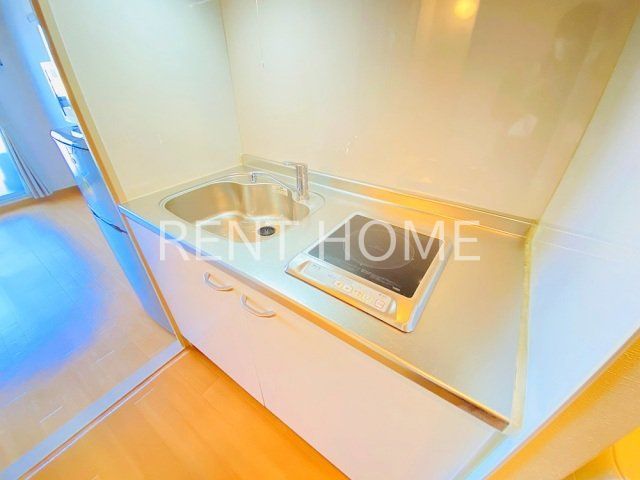 キッチン　ＩＨクッキングヒーターです