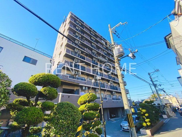 建物外観　鉄筋コンクリート造です