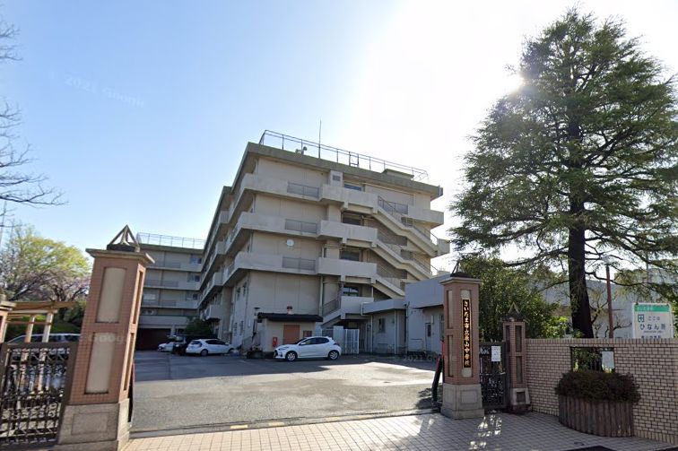 中学校　さいたま市立原山中学校（中学校）まで633m