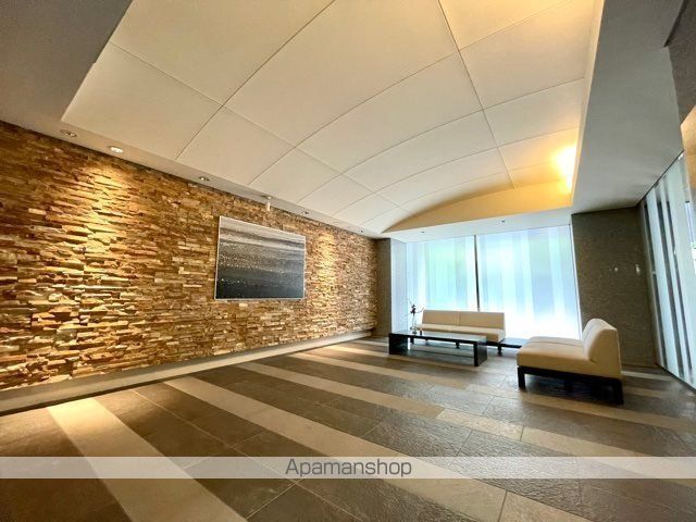 ロビー　ロビー