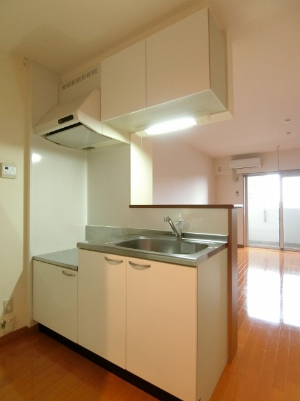 キッチン　図面と現状に相違がある場合には現状を優先