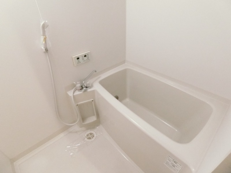 バス・シャワールーム　図面と現状に相違がある場合には現状を優先