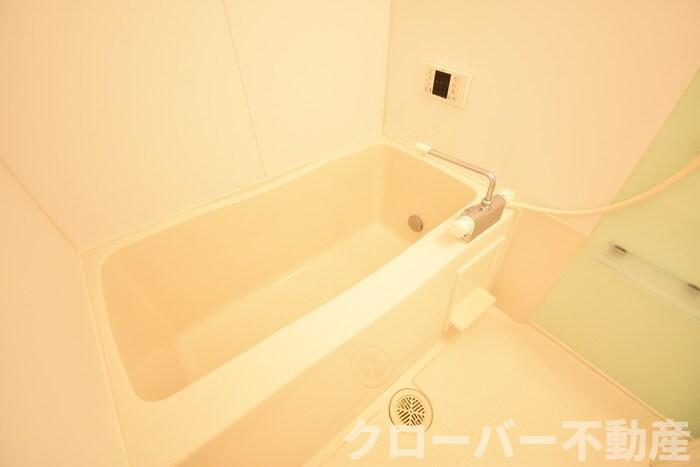 バス・シャワールーム　浴室