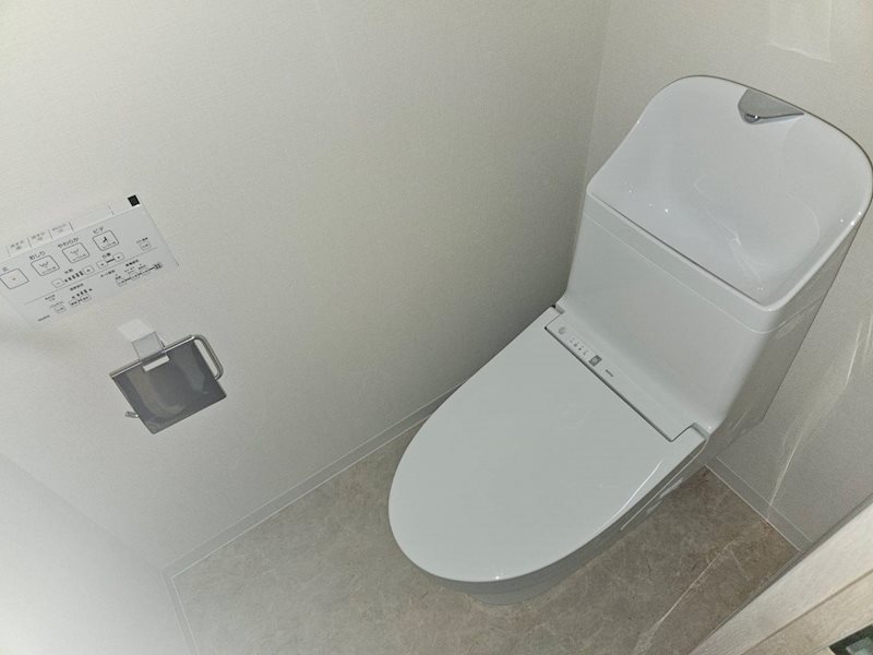 トイレ　別号室参考