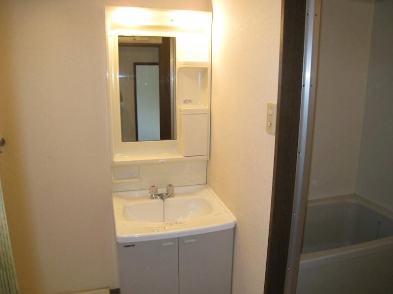 洗面設備　写真写真は別室