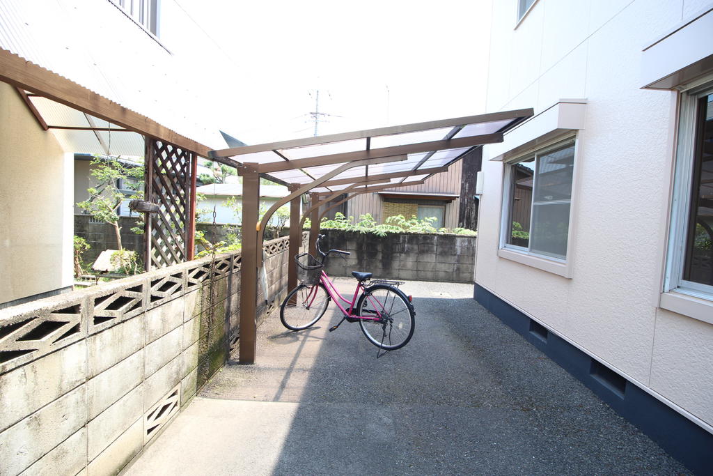 その他共有部分　屋根付き駐輪場です！