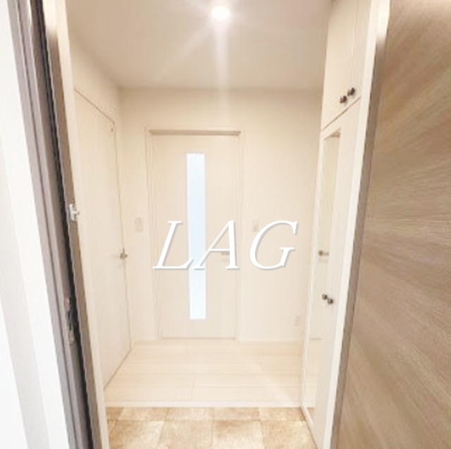 玄関　玄関です。