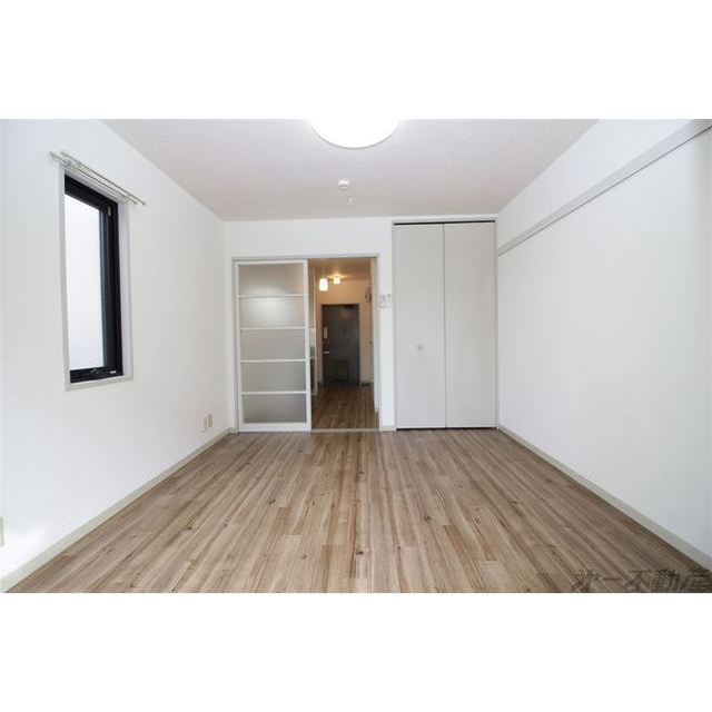 建物外観　洋室