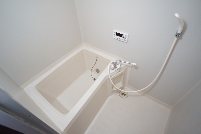 バス・シャワールーム　追い焚き付きでいつでもポカポカバスタイム