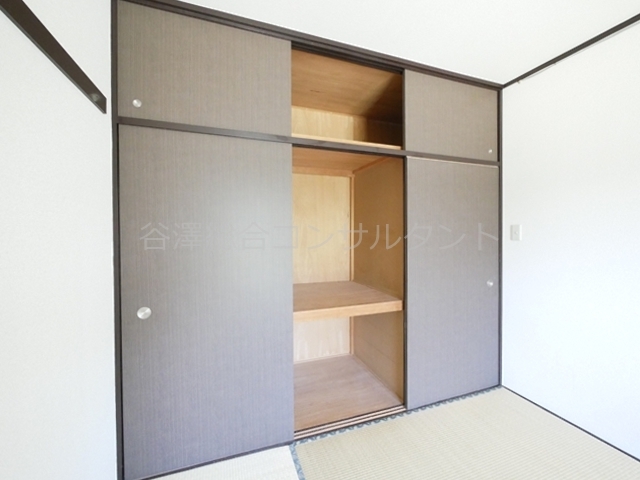 収納　天袋付押入