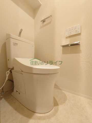 トイレ　DUO FLATS Iidabashi EAST