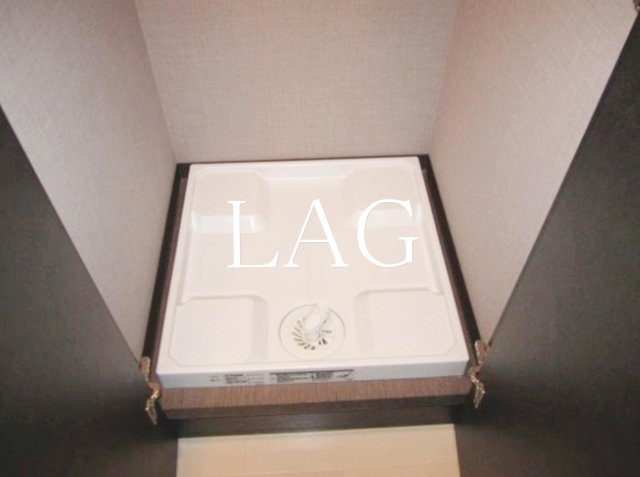 その他設備　室内洗濯機置き場になります。