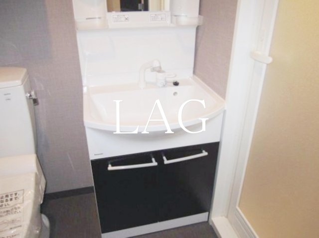 洗面設備　洗面台です。