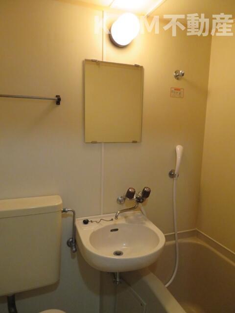 洗面設備　使いやすい洗面所です