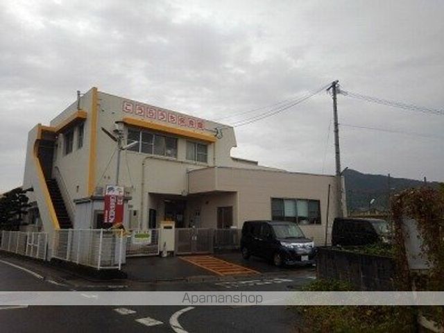 幼稚園・保育園　保育園（幼稚園・保育園）まで440m