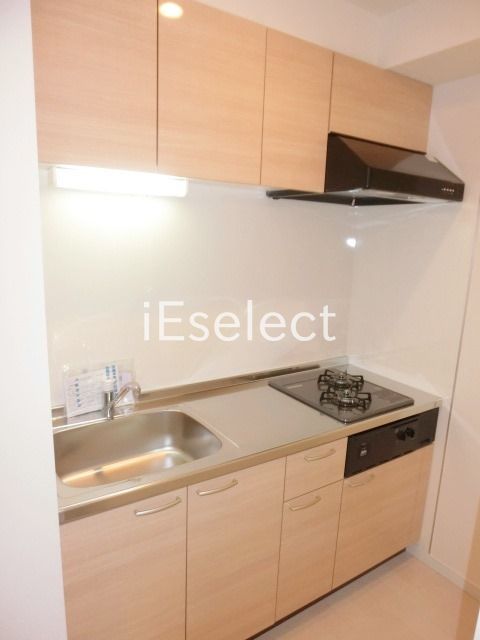 キッチン　２口コンロ付きのシステムキッチンです