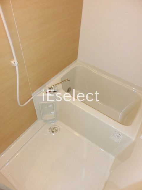 バス・シャワールーム　追焚機能付きバスです