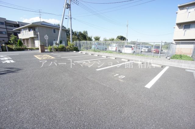 駐車場　※別号室参考写真です ※現況優先