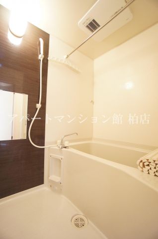 バス・シャワールーム　※別号室参考写真です ※現況優先