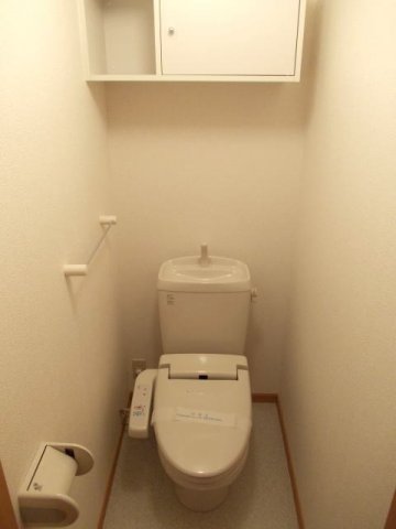 トイレ　トイレもきれいです