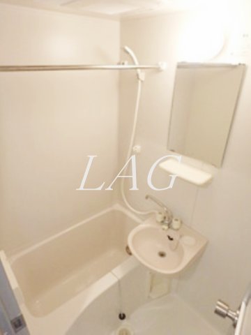 バス・シャワールーム　お風呂です。