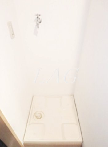 その他設備　室内洗濯置き場です。