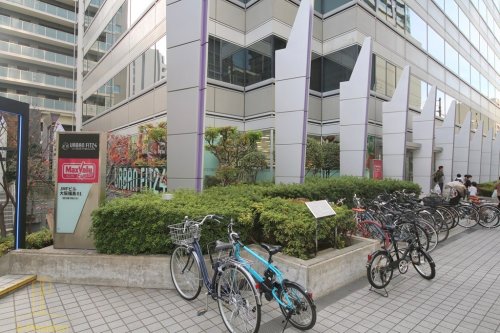 スーパー　Maxvalu Express(マックスバリュ エクスプレス（スーパー）まで323m