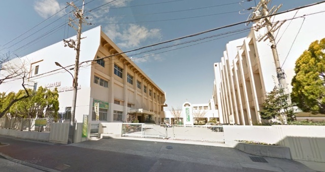 中学校　伊丹市立笹原中学校（中学校）まで570m